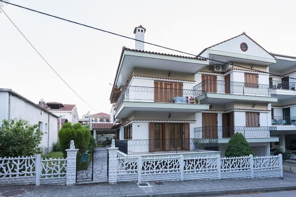 Aiwa Διαμέρισμα 130Τμ 1Ου Ορόφου Σε Διώροφη Οικία Anatoli  Dış mekan fotoğraf